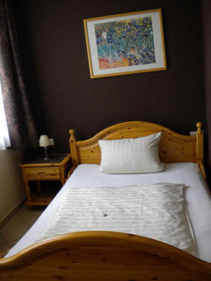 Gasthof Lindenmeir Hotel Блаубойрен Екстериор снимка